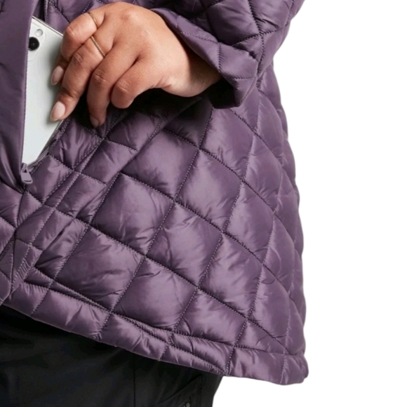Athleta Wisper Featherless Jacket size XL color Dark Sky Violet - Picture 3 of 14